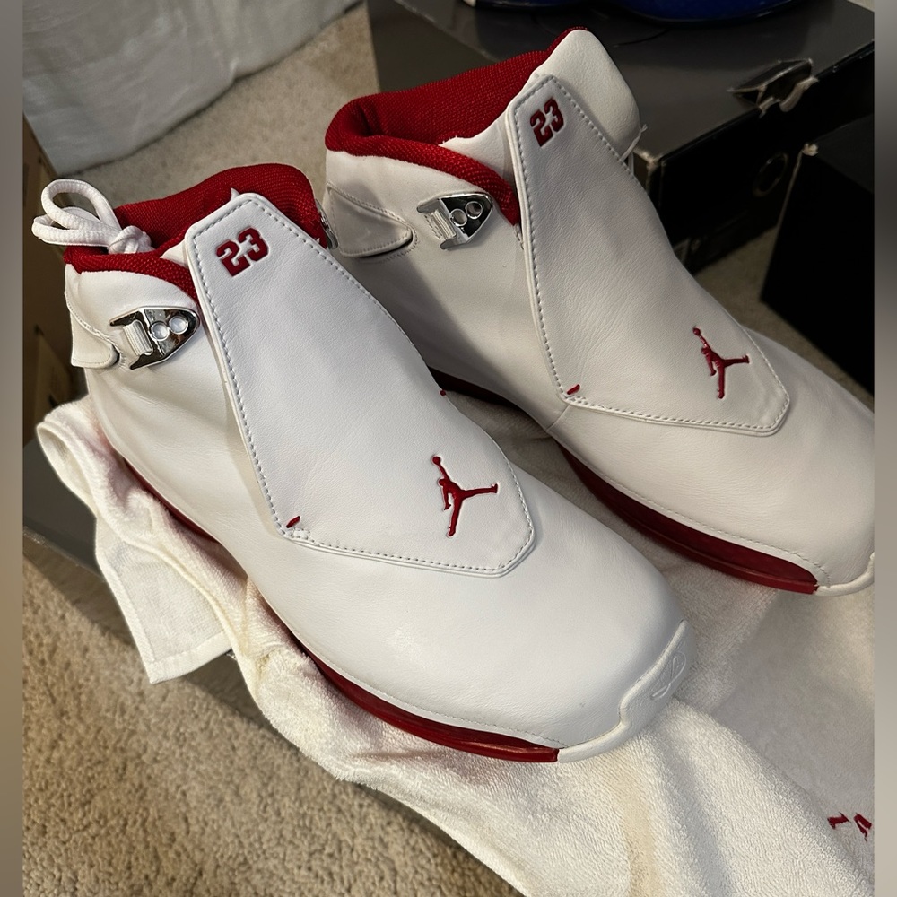Jordan XVIII - Jordan 18 OG White Varsity Red